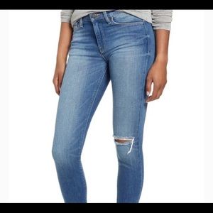 Hudson Jeans, petite Nico Super Skinny, size 28